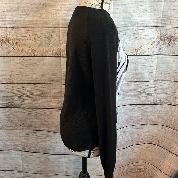 Peace of Cloth Sweater Abstract Design Black & White Size XS - Picture 5 of 9